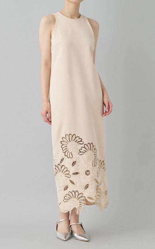 フラワーエンブロイダリードレス