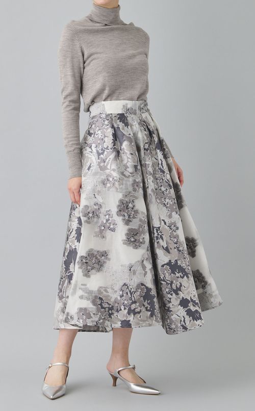フラワーカットジャガードタックスカート