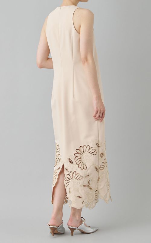 フラワーエンブロイダリードレス