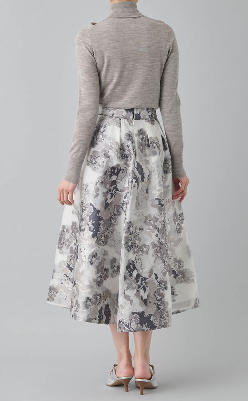 フラワーカットジャガードタックスカート