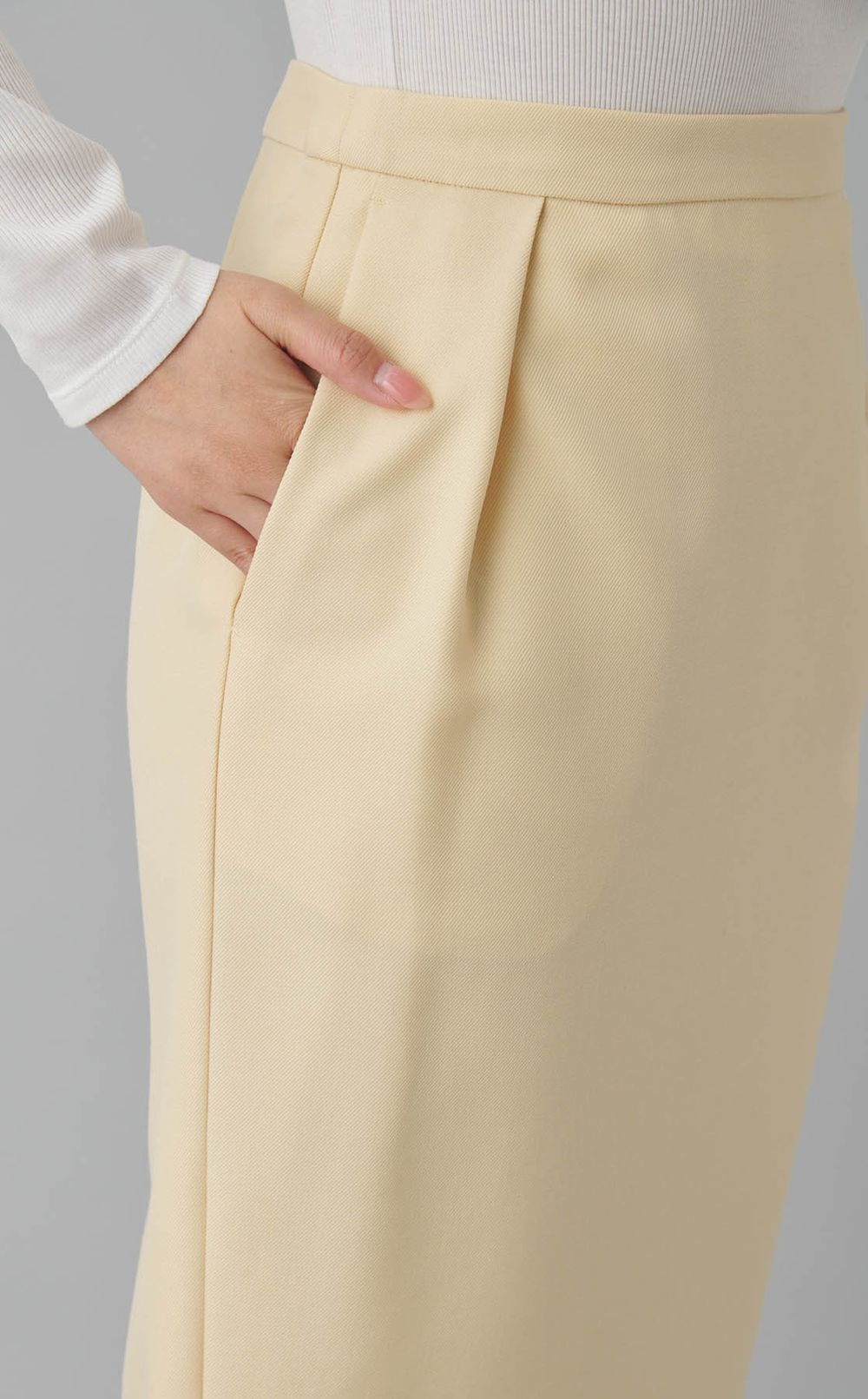 ウールギャバジンタイトスカート