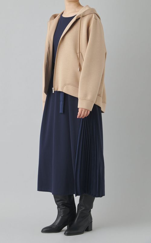 スキューバフロントジップフーディ