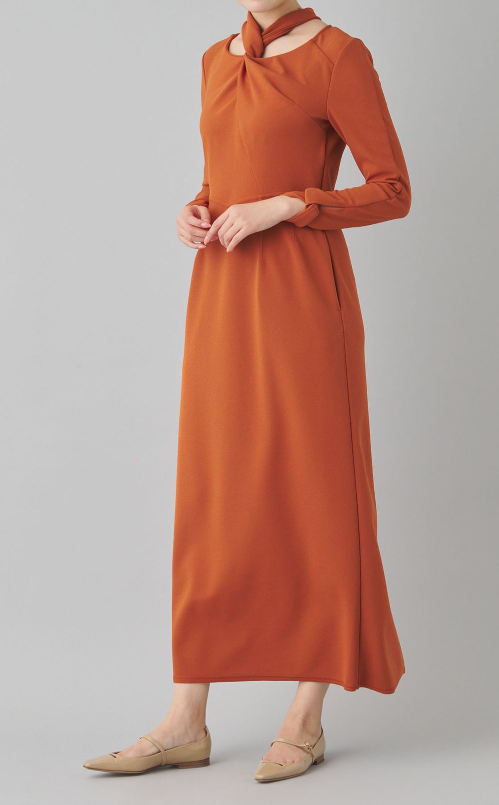 ノットデザインロングワンピース