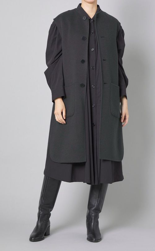 マフラー付サイドスリットジレ