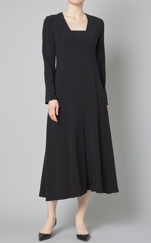 ダブルクロスVネックフレアワンピース