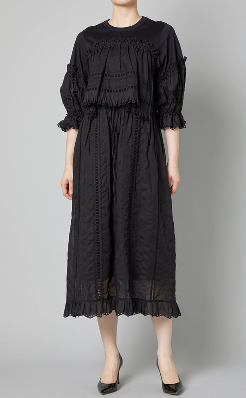 タックレースフリルワンピース