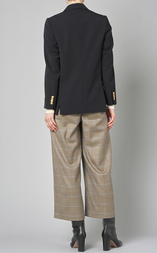 ダブルブレステッドジャケット