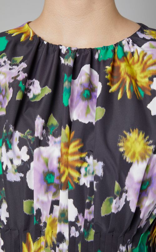 フラワープリントボリュームワンピース