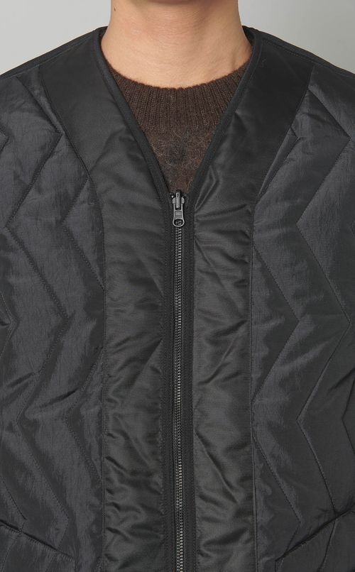 リバーシブルサンダーキルトコート