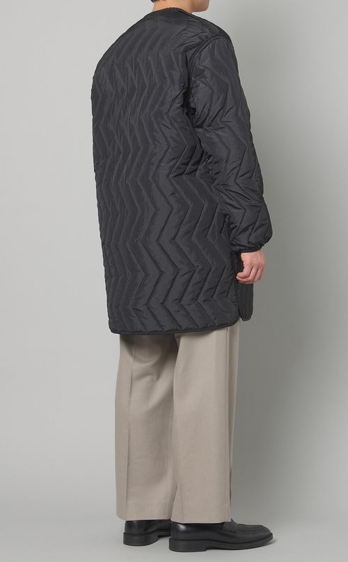 リバーシブルサンダーキルトコート