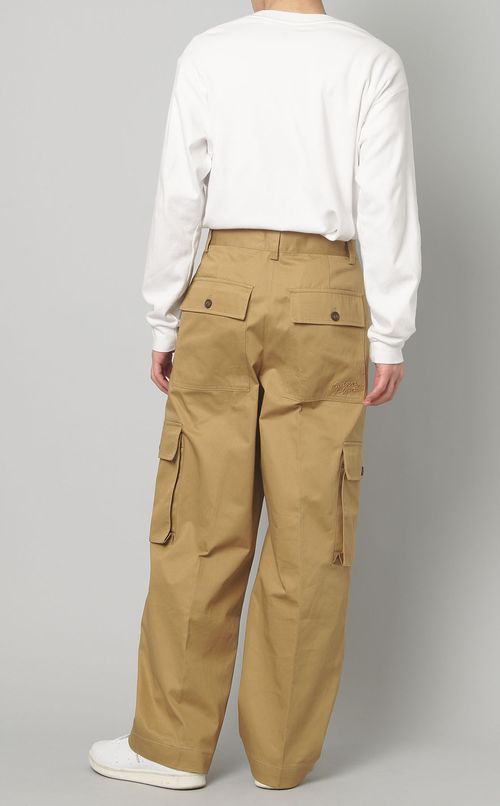 チノカーゴパンツ