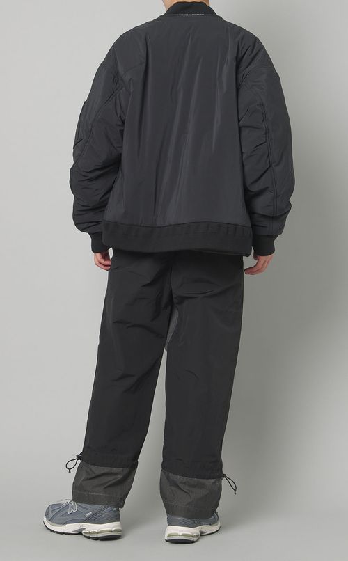 ループジップMA-1ジャケット