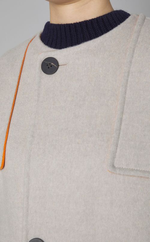 ダブルフェイスノーカラーショートコート