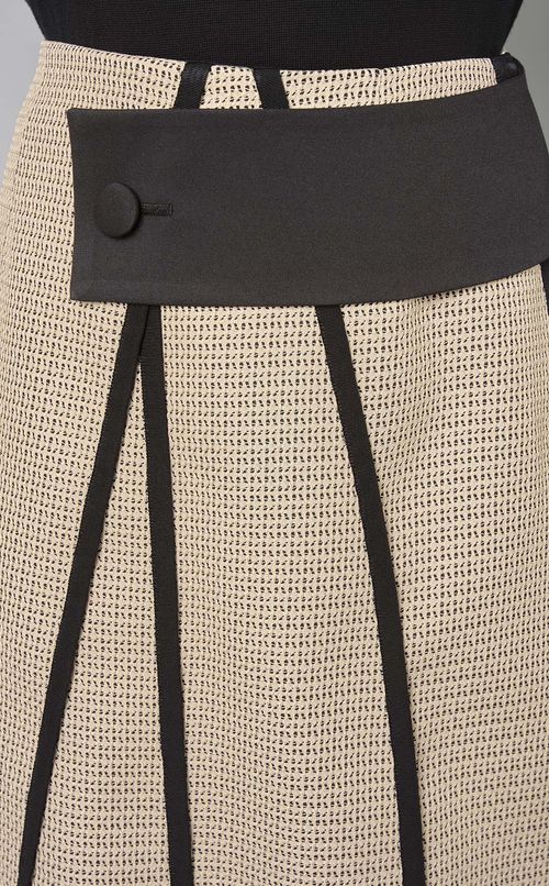 ラッセルメッシュパイピングスカート