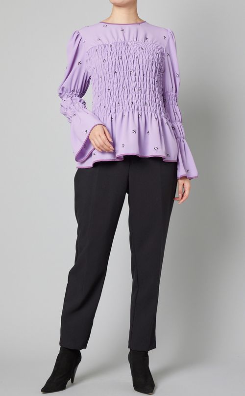 ツバメプリントギャザーブラウス