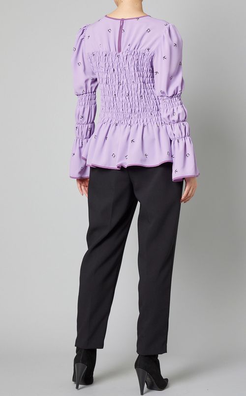 ツバメプリントギャザーブラウス