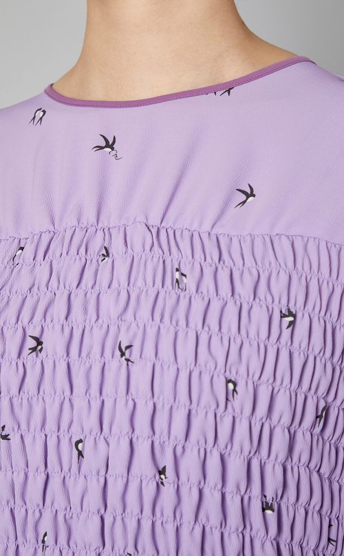 ツバメプリントギャザーブラウス