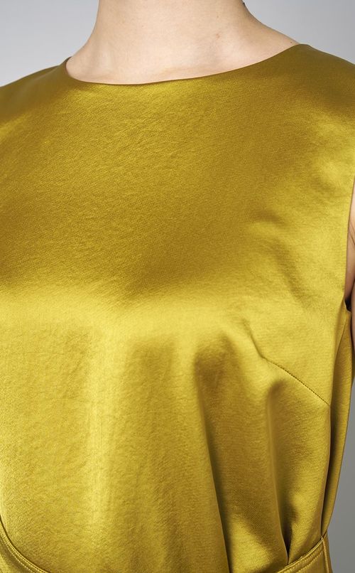 ベルテッドノースリーブワンピース