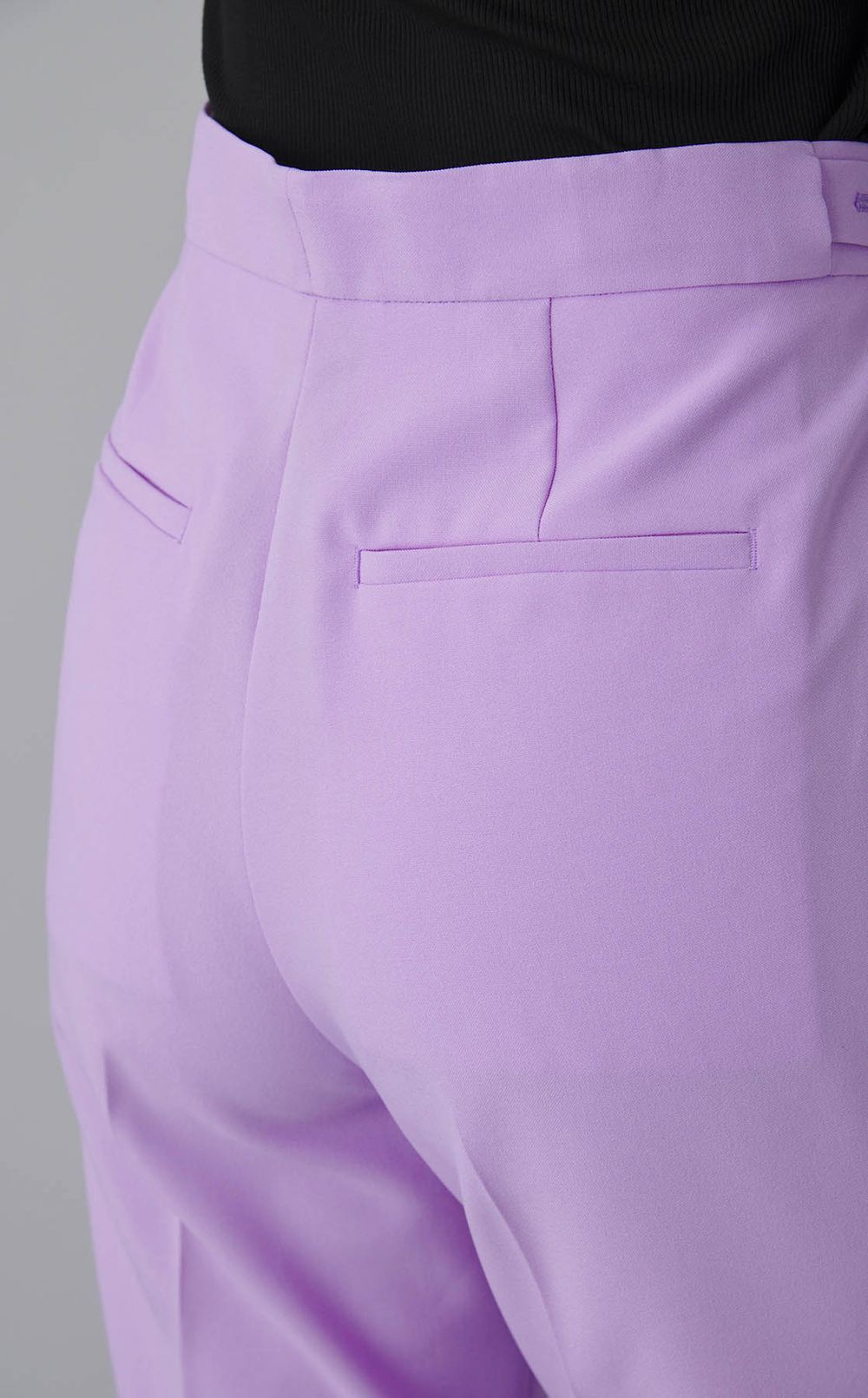 センタープレススリムスラックス