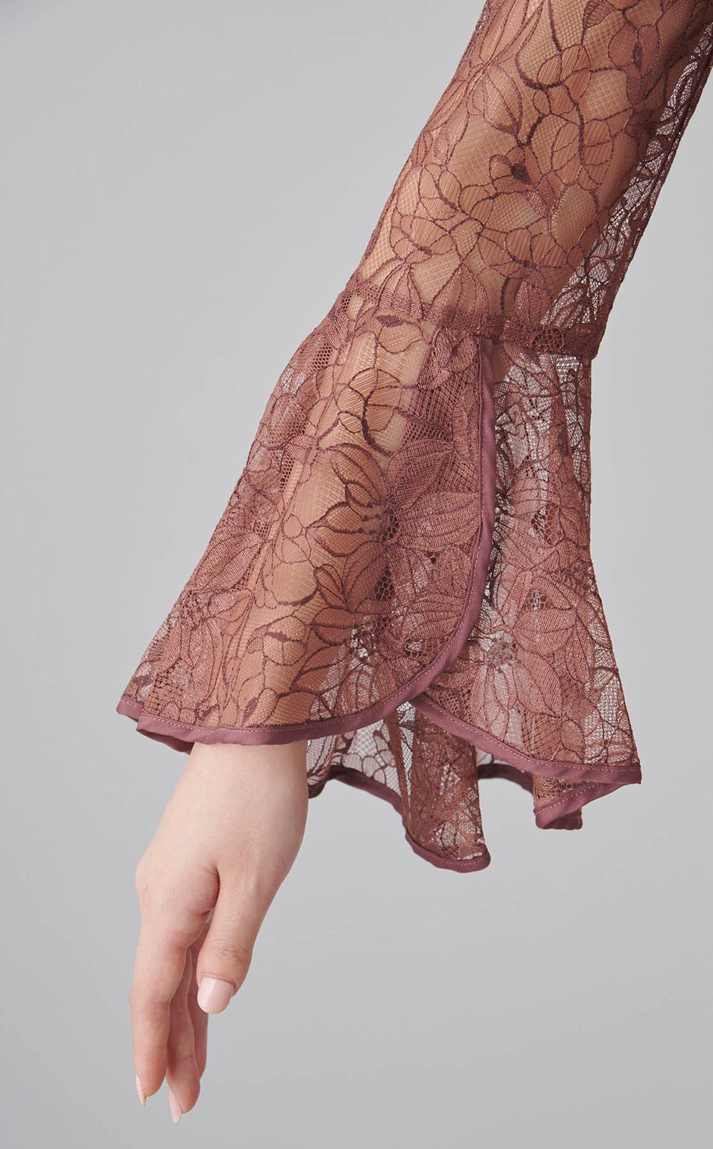 レースブラウス付Iラインドレス