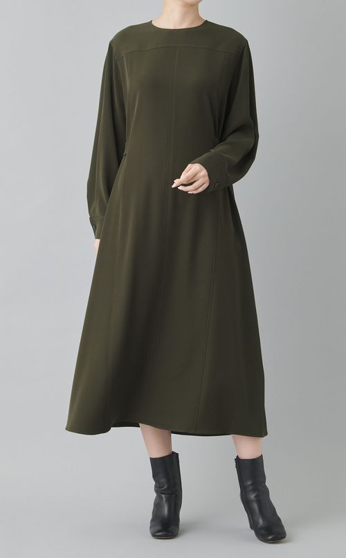 サテンサイドシームワンピース