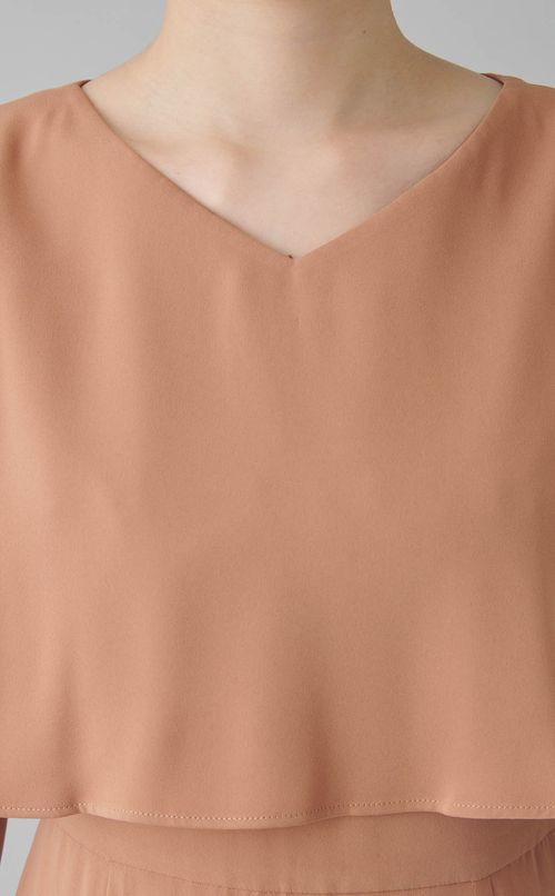 ケープスリーブVネックワンピース