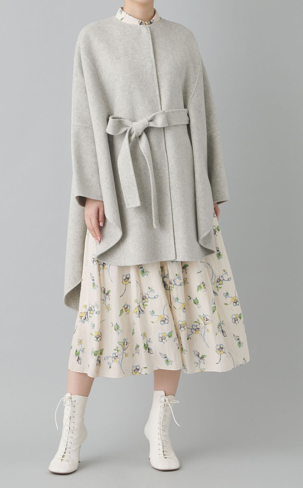 フラワープリントギャザーワンピース