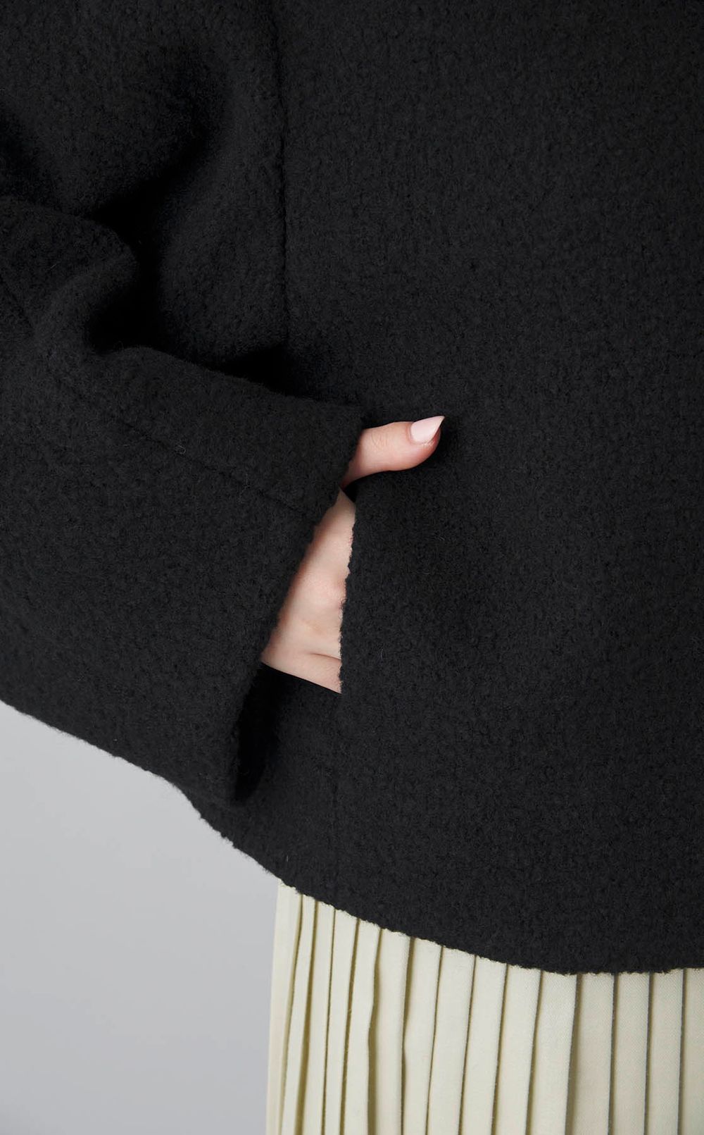 ロードウールノーカラージャケット