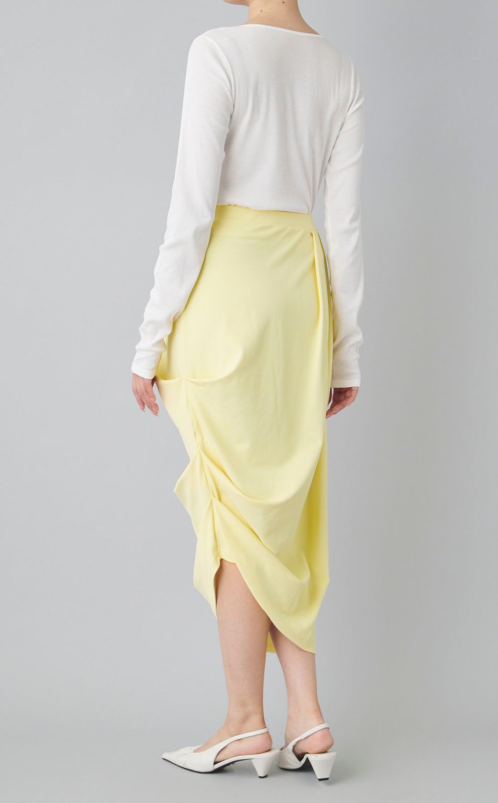 スムースドレープスカート