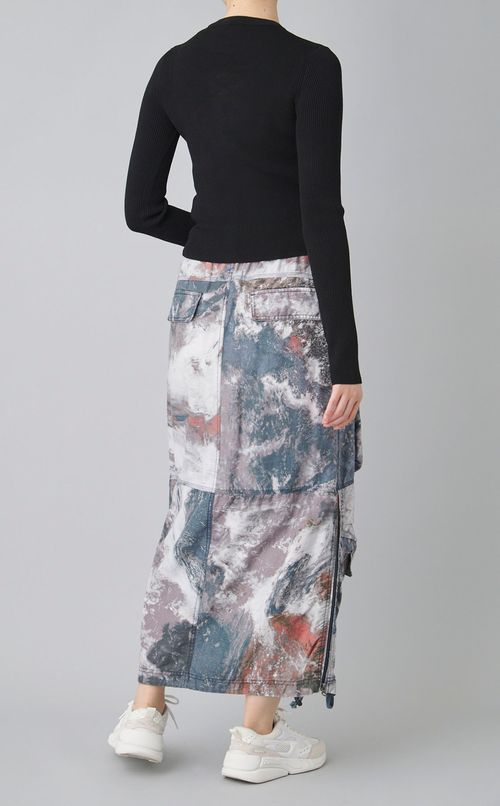 センターロゴリブニット