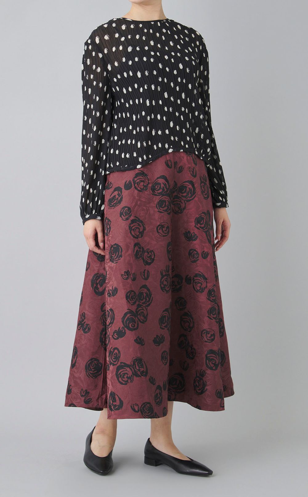 ドットシースループリーツブラウス