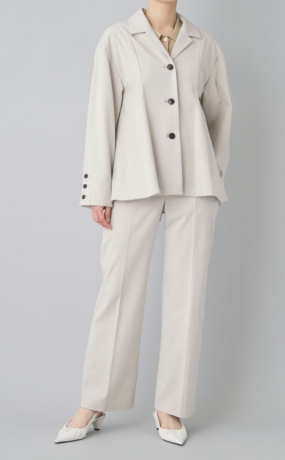 センタープレスストレートパンツ