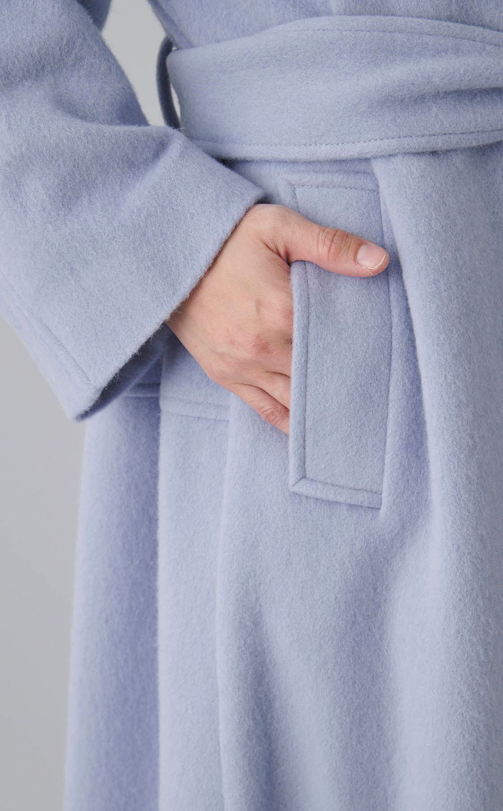 フーディーロングコート