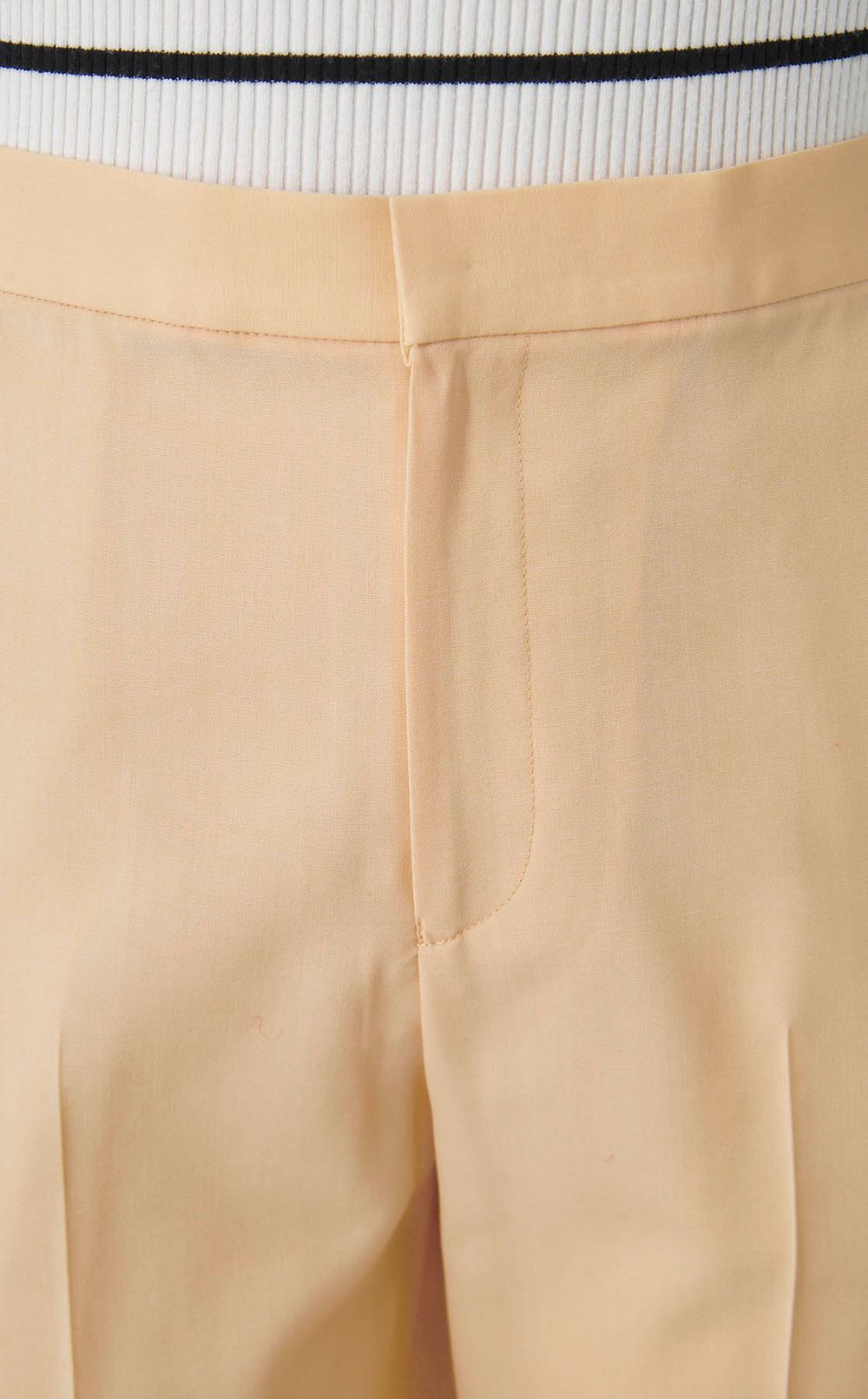 インサイドスリットスラックス