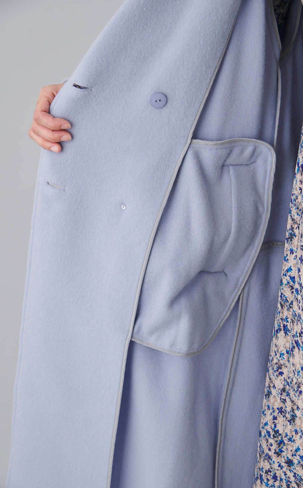 フーディーロングコート