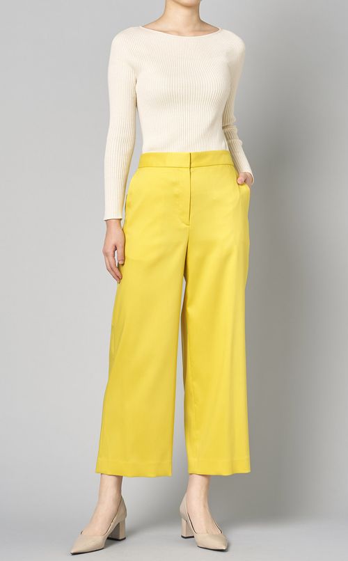 ストレッチセミワイドパンツ