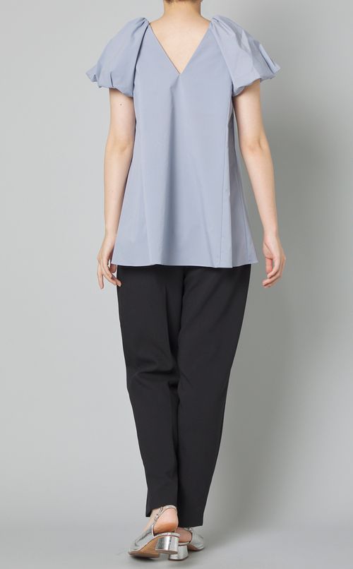 タフタパフスリーブブラウス