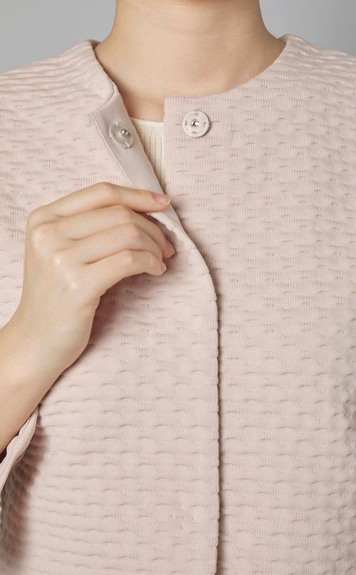 ニットジャガードノーカラージャケット