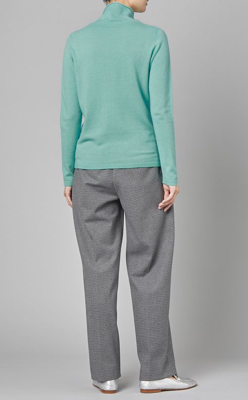 ソフトウールタートルネックニット