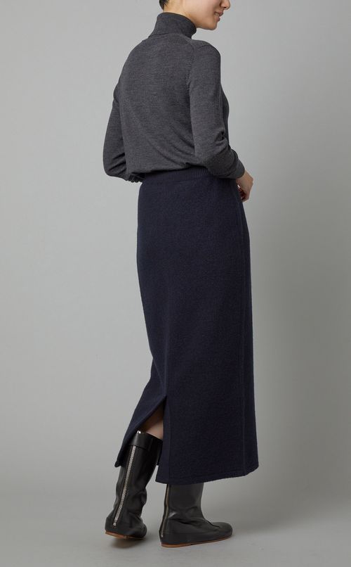 ウールニットIラインスカート
