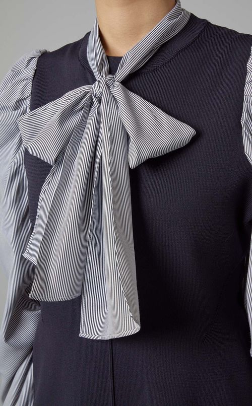 バックリボンマーメイドニットワンピース