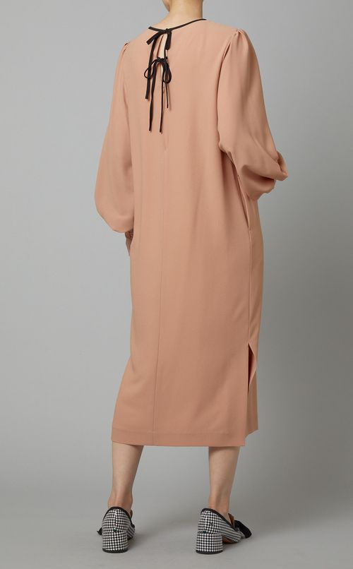 パイピングバックリボンワンピース