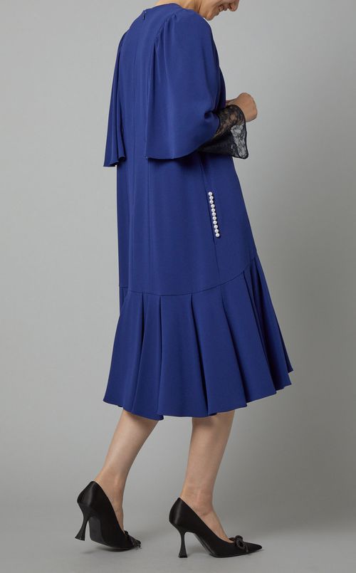 パール付レースワンピース