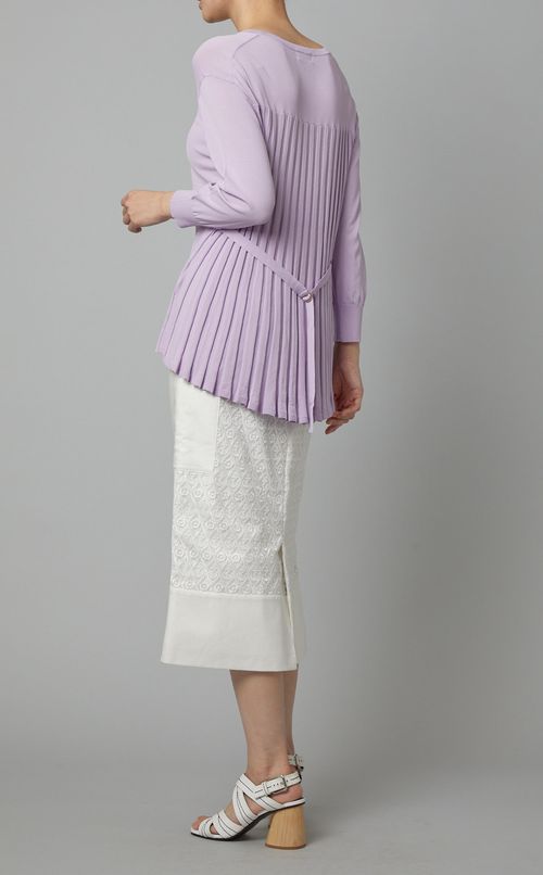 バックプリーツニットプルオーバー