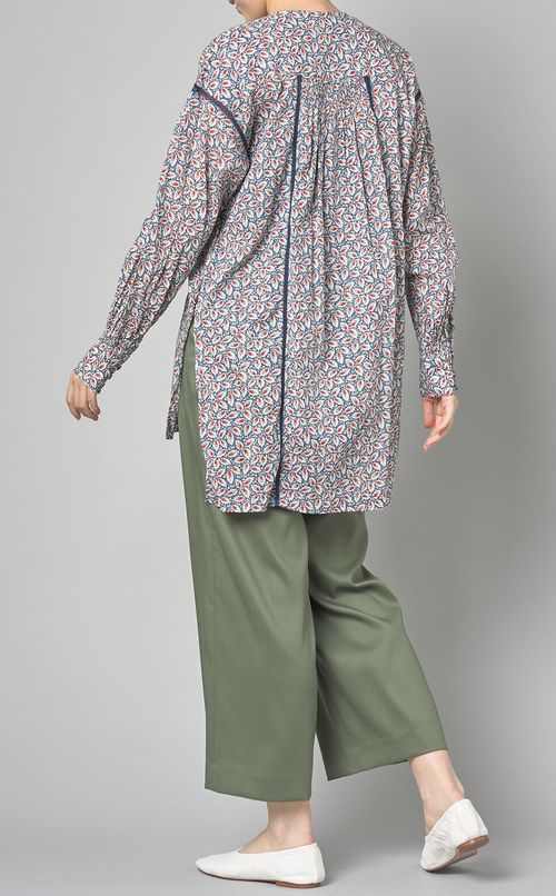 フロントタックプリントチュニック