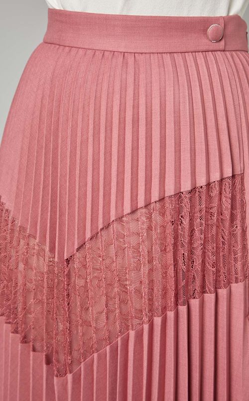 レースヘムラインプリーツスカート