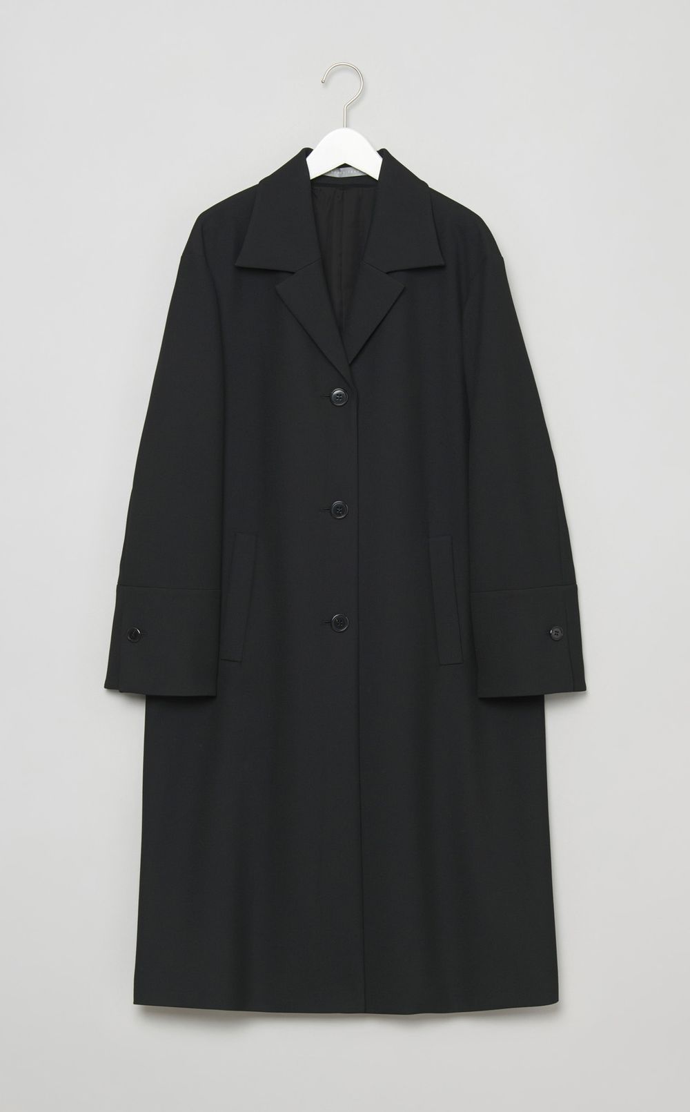 ストレートシルエットミドルコート