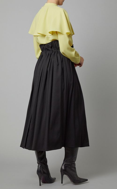 ボウタイ付きケープブラウス