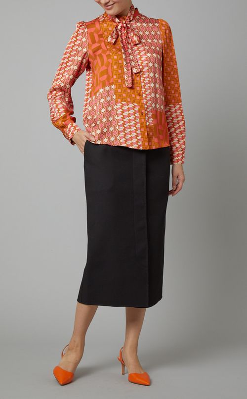 ハイウェストツイルスカート