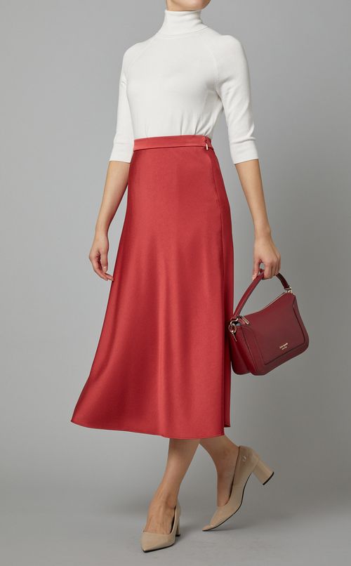 シャイニーサテンフレアスカート